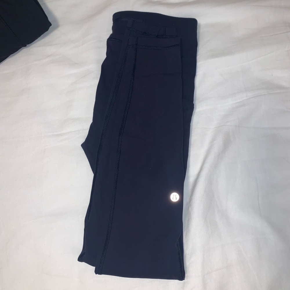 Navy 7/8 Lulu lemon leggings